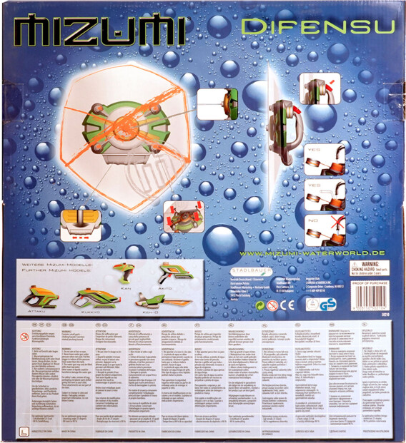 Escudo con pistoleta de agua integrada Mizumi Difensu