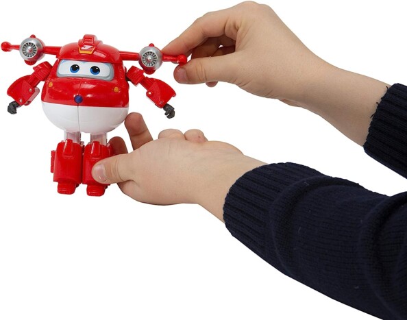 3 figuras de robots transformables Super Wings temporada 4