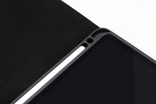 Folio negro para iPad 10ª generación 10,9"