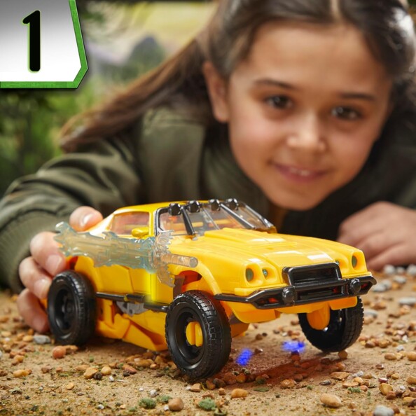 Figura articulada Bumblebee Transformers 25 cm 3 modos