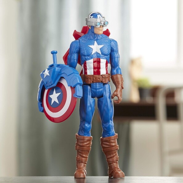 Figura del Capitán América de 30 cm colección Titan Hero