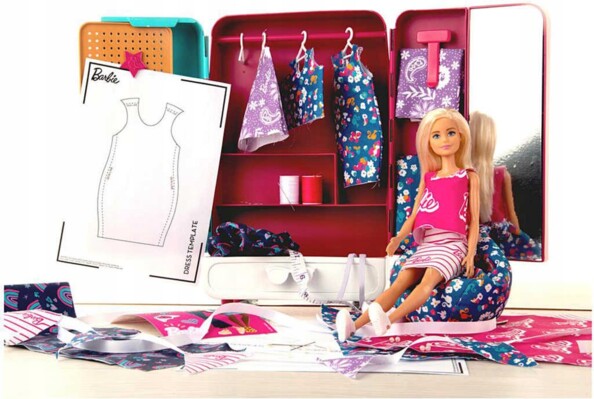 Armario de diseño Barbie con accesorios – Marca Sambro