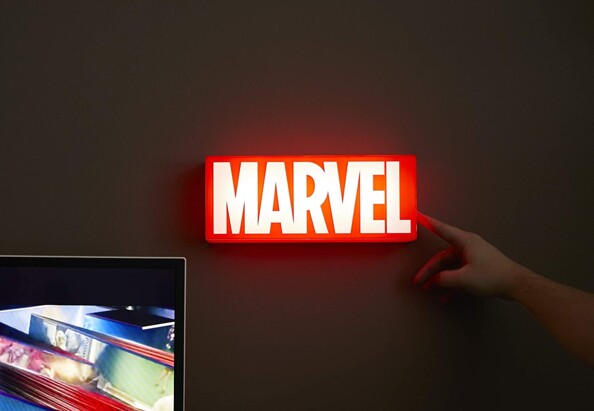 Lampara USB decorativa LED de MARVEL