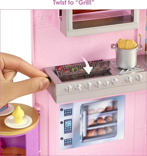 Restaurante de Barbie y su muñeca