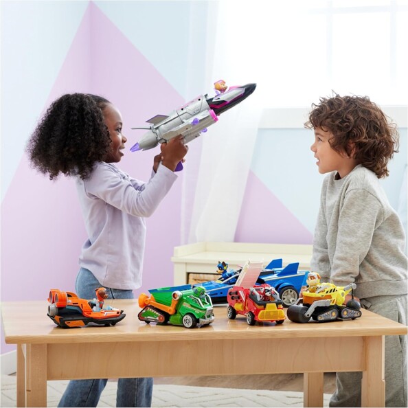 Vehículo interactivo Deluxe Patrulla Canina: La Superpelícula – Skye