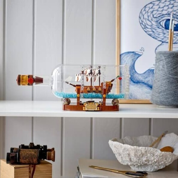 LEGO Ideas 92177 Barco en botella