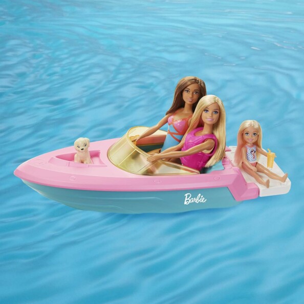 Muñeca Barbie con su barco para aventuras acuáticas llenas de diversión