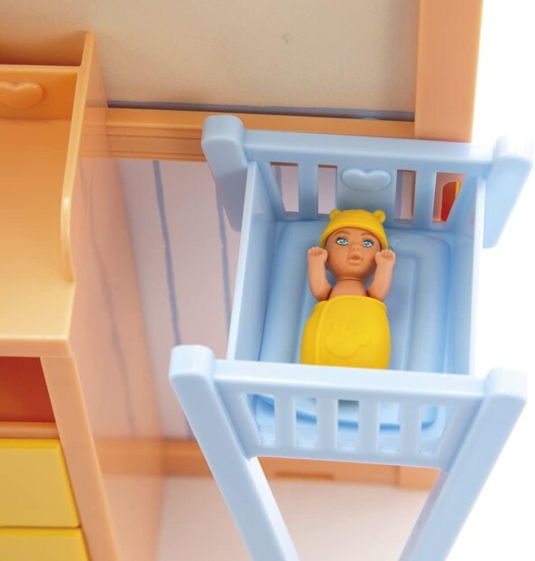 Muñeca Steffi embarazada con bebé sorpresa