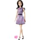 Barbie colección Friends – Léa con falda bicolor