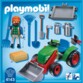 Agricultor con tractor 4143