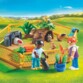 Niños con animales pequeños  70137